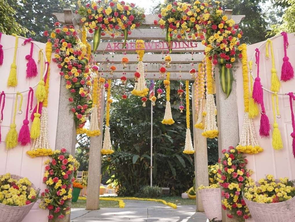 17 Entry Gate Decoration for Wedding